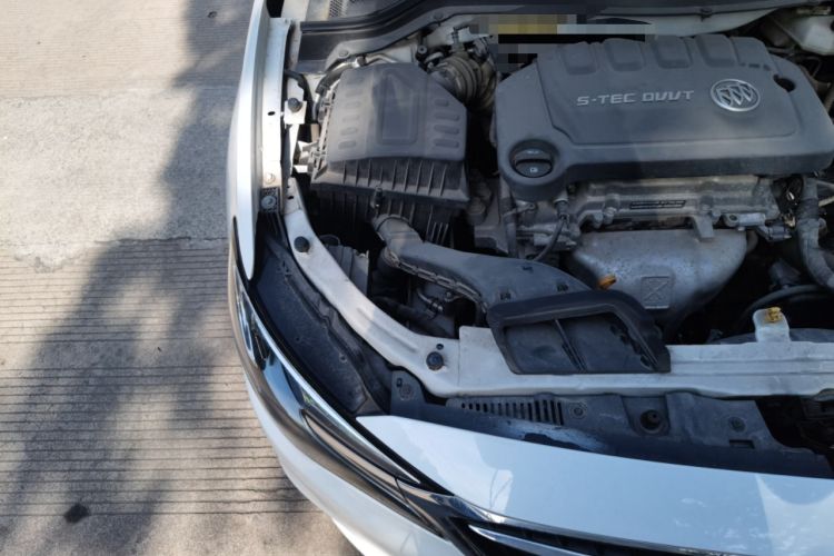 Used Buick GT 2021 Exemplar 1.5L Automatic Elite Version Engine Bay Right