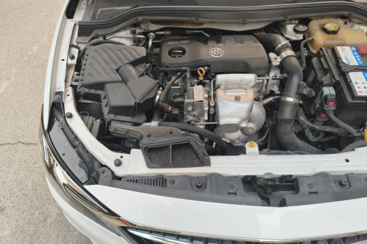 Used Buick GT 2021 Revised Version 1.3T Automatic Mild Hybrid Elite Edition Engine Bay Right