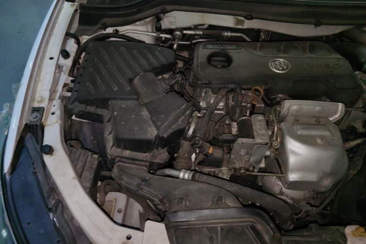 Used Buick GT 2021 1.3T Automatic Mild Hybrid Elite Version Engine Bay Right