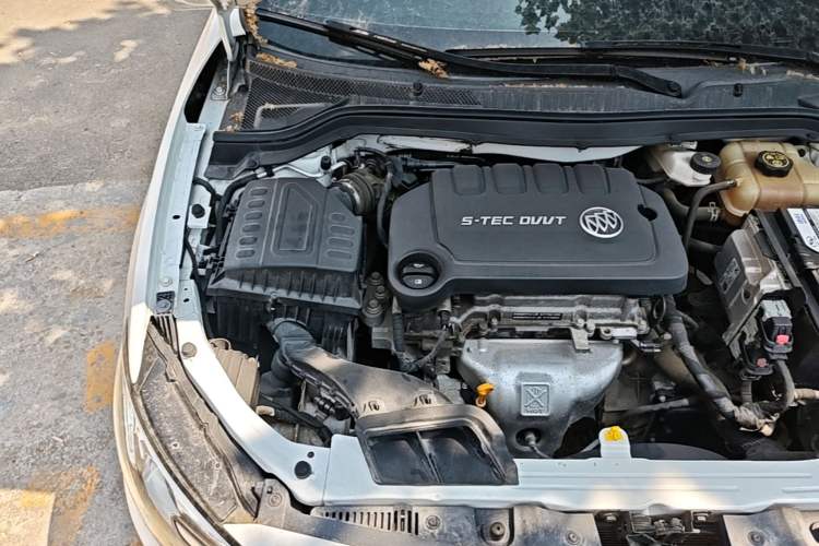 Used Buick GT 2021 Revised Version Flagship 1.5L Automatic Elite Edition Engine Bay Right