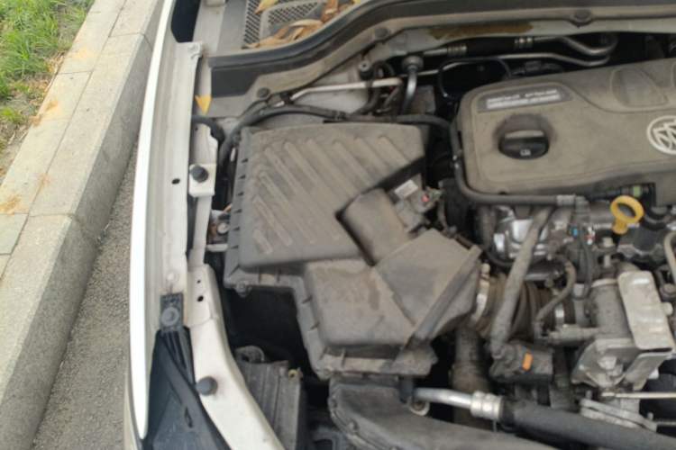 Used Buick GT 2021 1.3T Automatic Mild Hybrid Elite Version Engine Bay Right