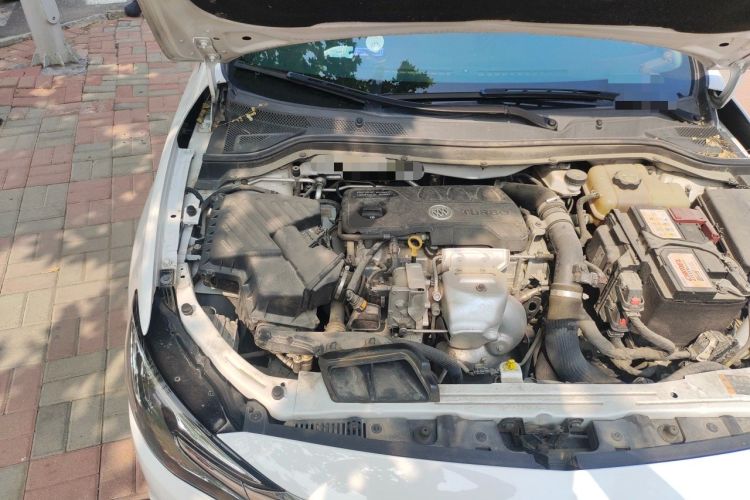 Used Buick GT 2021 Revised Version 1.3T Automatic Mild Hybrid Elite Edition Engine Bay Right