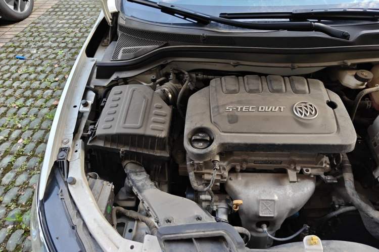 Used Buick GT 2021 Revised Version Flagship 1.5L Automatic Elite Edition Engine Bay Right