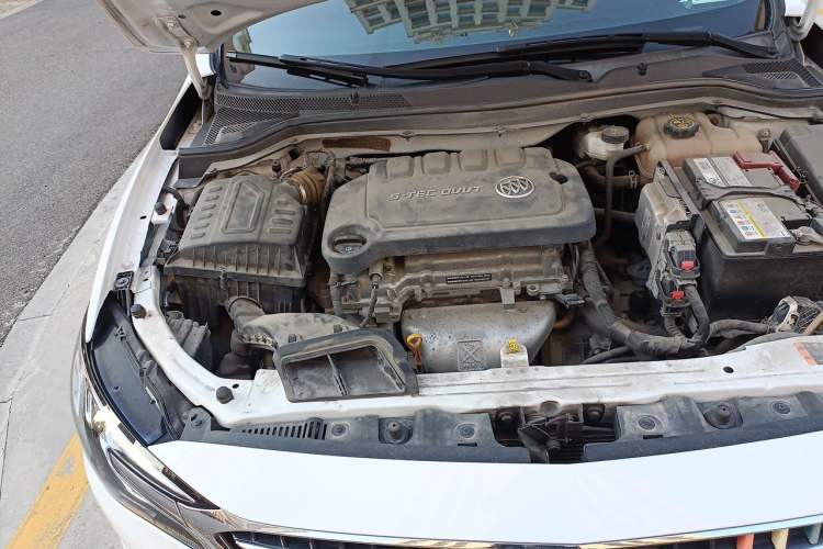 Used Buick GT 2021 Revised Version Flagship 1.5L Automatic Elite Edition Engine Bay Right