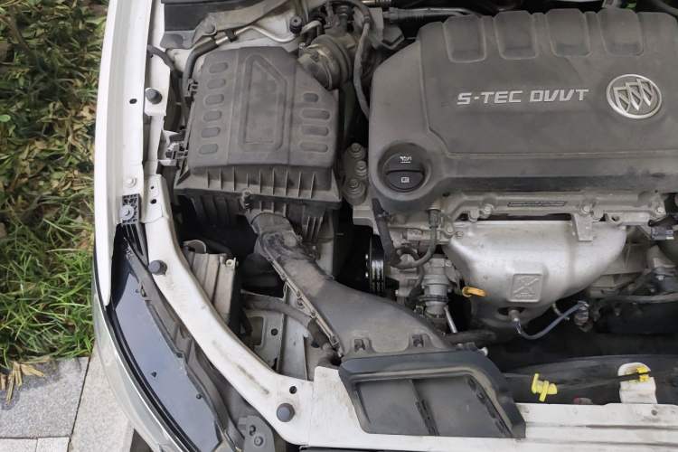 Used Buick GT 2021 Revised Version Flagship 1.5L Automatic Elite Edition Engine Bay Right
