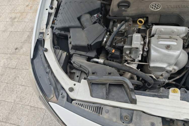 Used Buick GT 2021 1.3T Automatic Mild Hybrid Elite Version Engine Bay Right