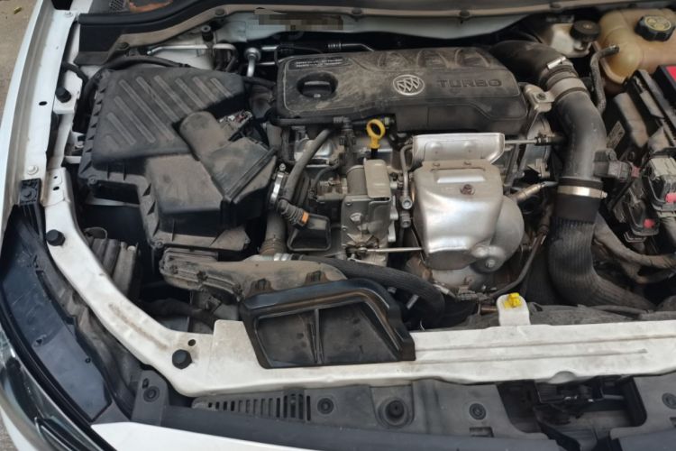Used Buick GT 2021 Revised Version 1.3T Automatic Mild Hybrid Elite Edition Engine Bay Right