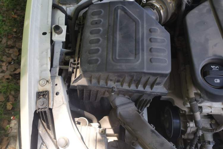 Used Buick GT 2021 Exemplar 1.5L Automatic Elite Version Engine Bay Right