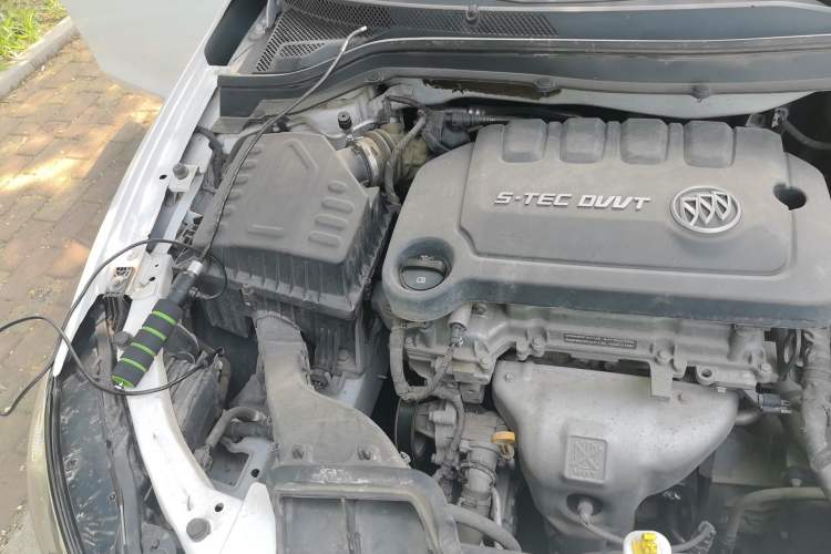 Used Buick GT 2021 Revised Version Flagship 1.5L Automatic Entry-Level Trim Engine Bay Right