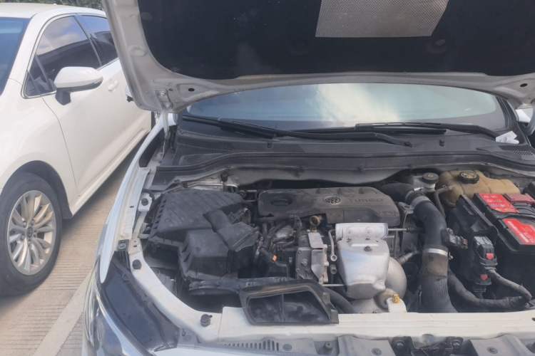 Used Buick GT 2021 Revised Version 1.3T Automatic Mild Hybrid Elite Edition Engine Bay Right