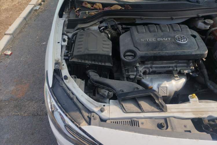 Used Buick GT 2021 Exemplar 1.5L Automatic Elite Version Engine Bay Right