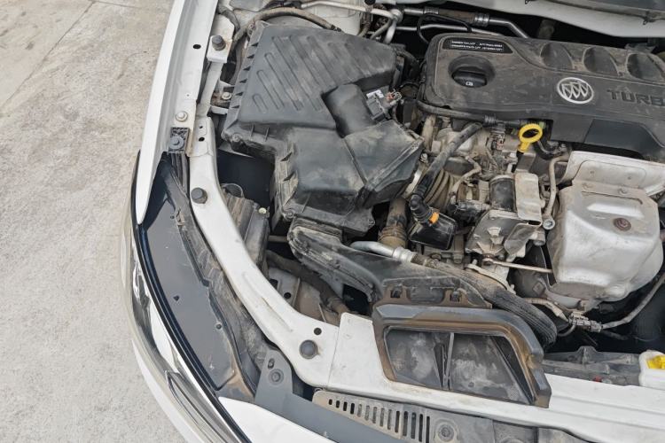 Used Buick GT 2021 Revised Version 1.3T Automatic Mild Hybrid Elite Edition Engine Bay Right