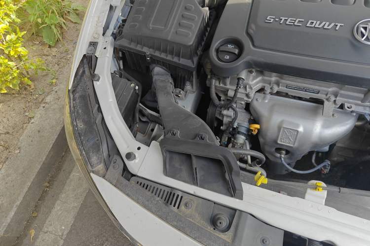 Used Buick GT 2021 Revised Version Flagship 1.5L Automatic Elite Edition Engine Bay Right
