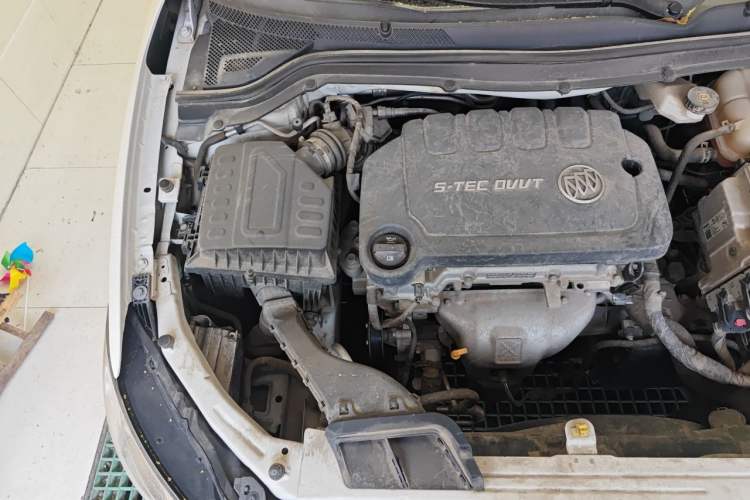 Used Buick GT 2021 Exemplar 1.5L Automatic Elite Version Engine Bay Right
