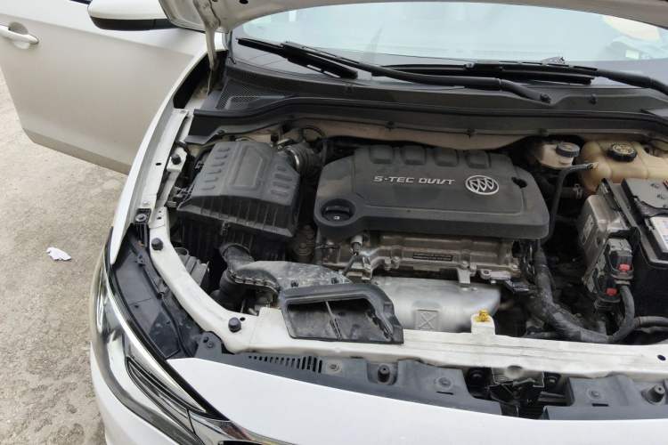 Used Buick GT 2021 Exemplar 1.5L Automatic Elite Version Engine Bay Right