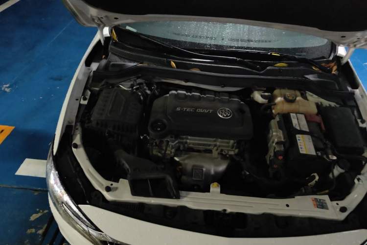 Used Buick GT 2021 Revised Version Flagship 1.5L Automatic Elite Edition Engine Bay Right