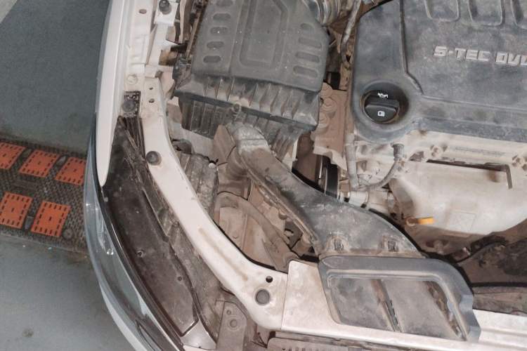 Used Buick GT 2021 Revised Version Flagship 1.5L Automatic Elite Edition Engine Bay Right