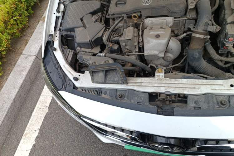 Used Buick GT 2021 1.3T Automatic Mild Hybrid Elite Version Engine Bay Right