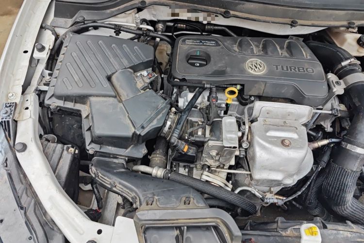 Used Buick GT 2021 Revised Version 1.3T Automatic Mild Hybrid Elite Edition Engine Bay Right