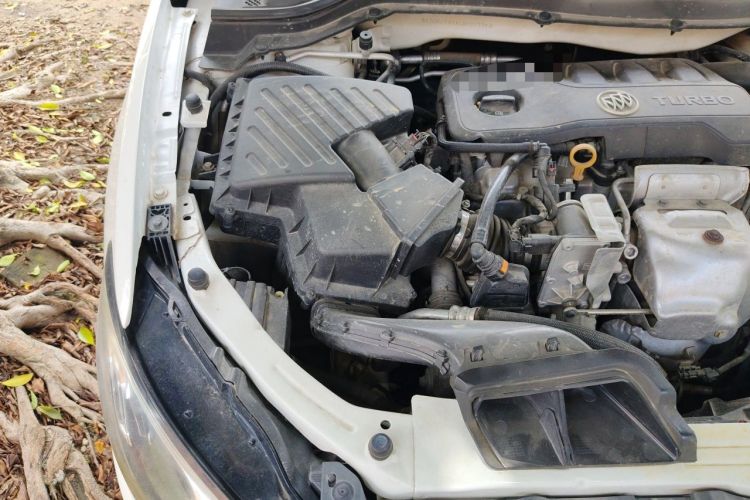 Used Buick GT 2021 1.3T Automatic Mild Hybrid Elite Version Engine Bay Right