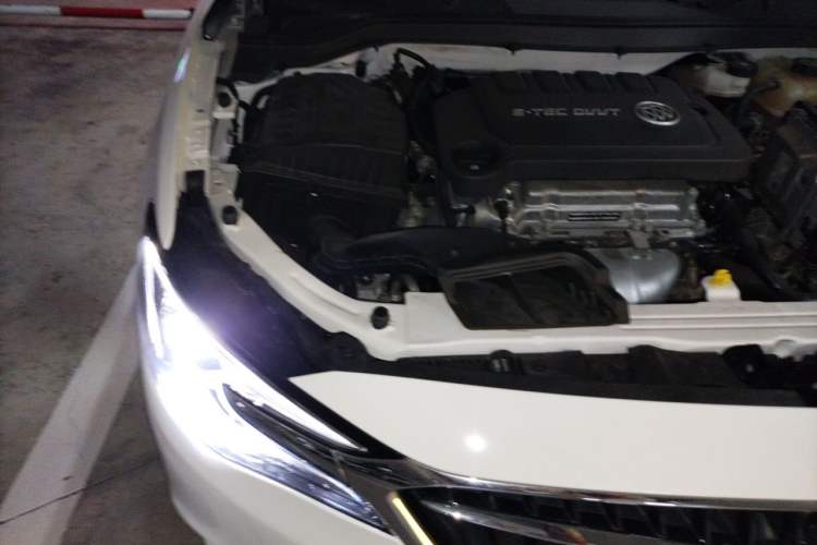 Used Buick GT 2021 Revised Version Flagship 1.5L Automatic Elite Edition Engine Bay Right