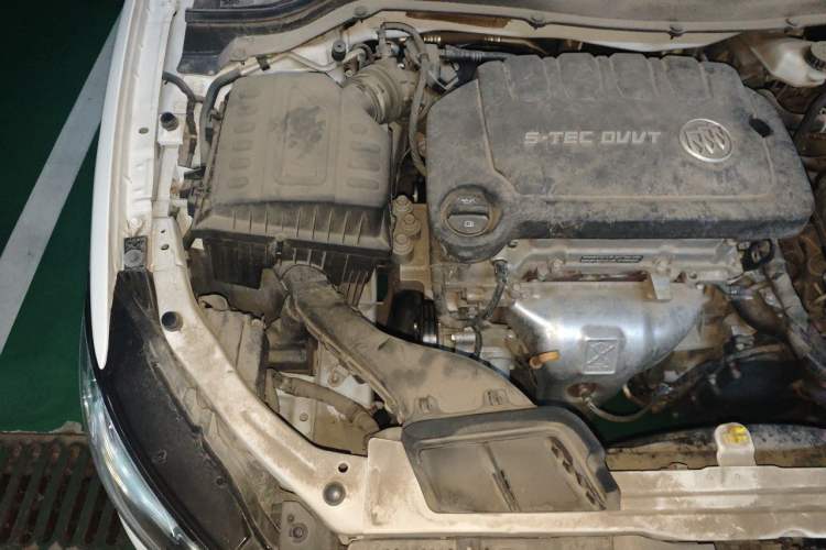 Used Buick GT 2021 Exemplar 1.5L Automatic Elite Version Engine Bay Right