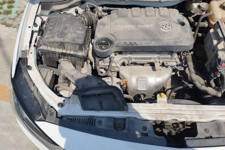 Used Buick GT 2021 Revised Version Flagship 1.5L Automatic Elite Edition Engine Bay Right