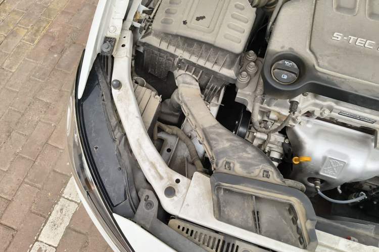 Used Buick GT 2021 Revised Version Flagship 1.5L Automatic Elite Edition Engine Bay Right