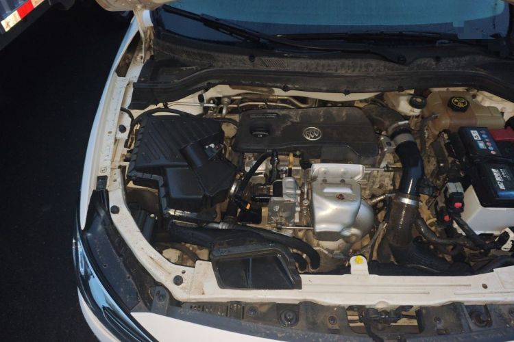 Used Buick GT 2021 Revised Version 1.3T Automatic Mild Hybrid Elite Edition Engine Bay Right
