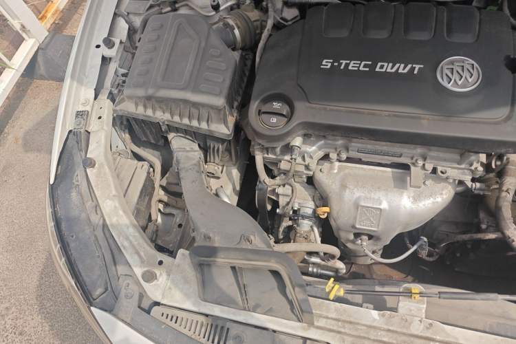 Used Buick GT 2021 Revised Version Flagship 1.5L Automatic Elite Edition Engine Bay Right