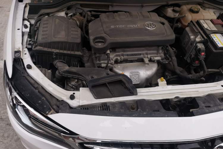 Used Buick GT 2021 Revised Version Flagship 1.5L Automatic Elite Edition Engine Bay Right