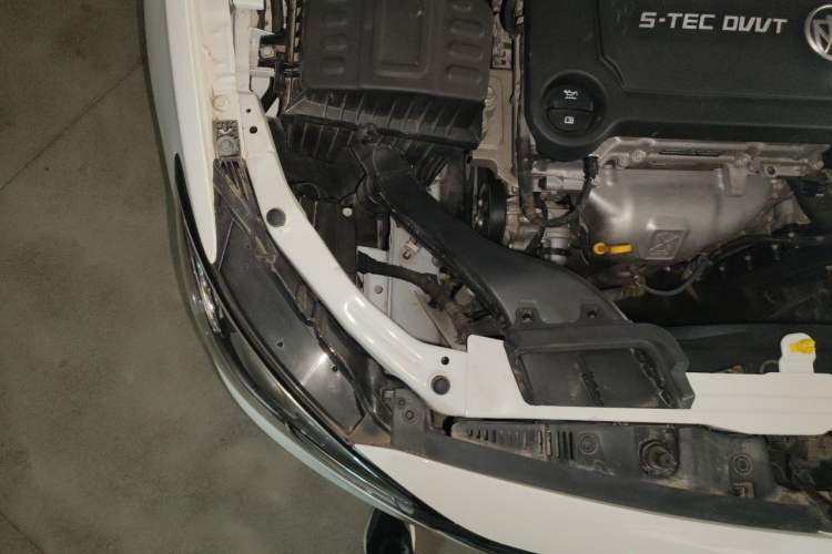 Used Buick GT 2021 Revised Version Flagship 1.5L Automatic Elite Edition Engine Bay Right