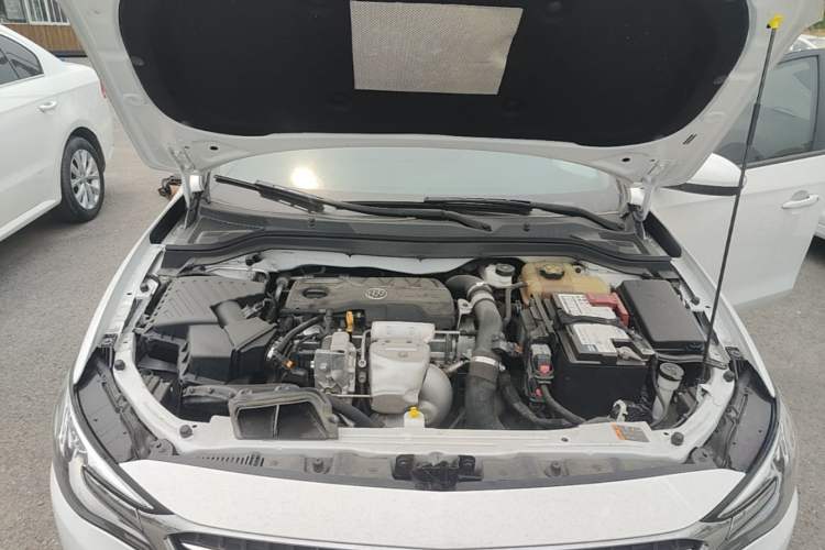 Used Buick GT 2021 Revised Version 1.3T Automatic Mild Hybrid Elite Edition Engine Bay