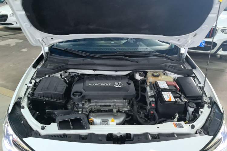 Used Buick GT 2021 Revised Version Flagship 1.5L Automatic Elite Edition Engine Bay