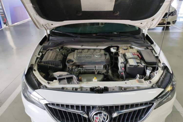 Used Buick GT 2021 Exemplar 1.5L Automatic Elite Version Engine Bay