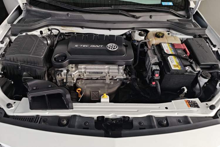 Used Buick GT 2021 Revised Version Flagship 1.5L Automatic Entry-Level Trim Engine Bay