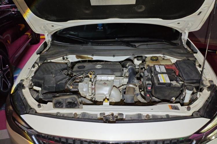 Used Buick GT 2021 1.3T Automatic Mild Hybrid Elite Version Engine Bay