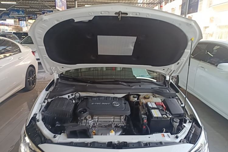 Used Buick GT 2021 Exemplar 1.5L Automatic Elite Version Engine Bay