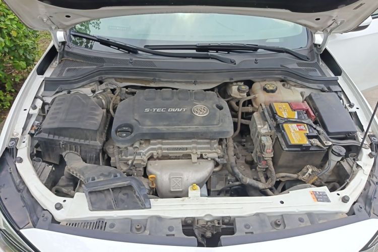 Used Buick GT 2021 Exemplar 1.5L Automatic Elite Version Engine Bay