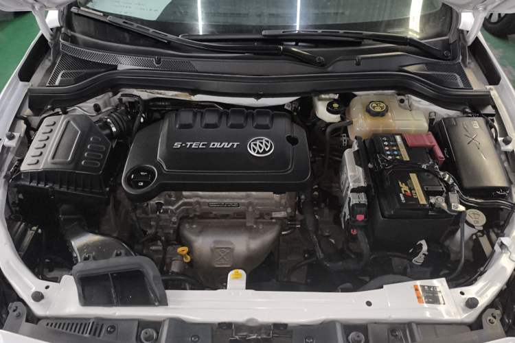 Used Buick GT 2021 Exemplar 1.5L Automatic Elite Version Engine Bay