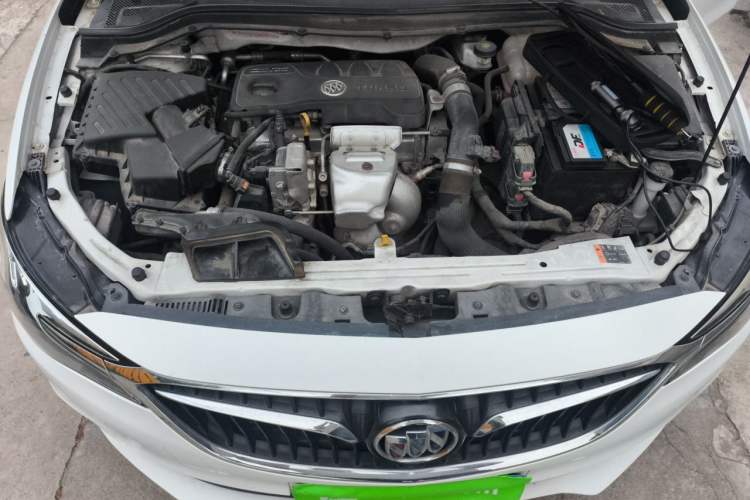 Used Buick GT 2021 1.3T Automatic Mild Hybrid Elite Version Engine Bay