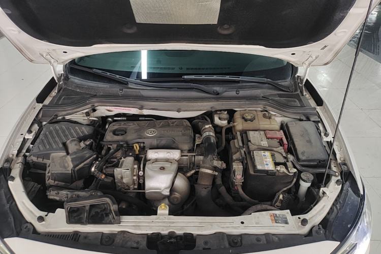 Used Buick GT 2021 1.3T Automatic Mild Hybrid Elite Version Engine Bay