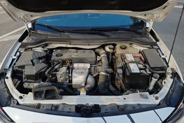 Used Buick GT 2021 1.3T Automatic Mild Hybrid Elite Version Engine Bay