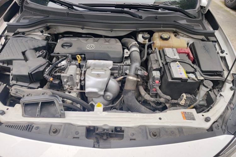Used Buick GT 2021 Revised Version 1.3T Automatic Mild Hybrid Elite Edition Engine Bay