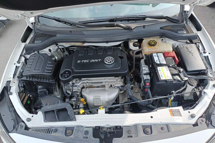 Used Buick GT 2021 Revised Version Flagship 1.5L Automatic Elite Edition Engine Bay