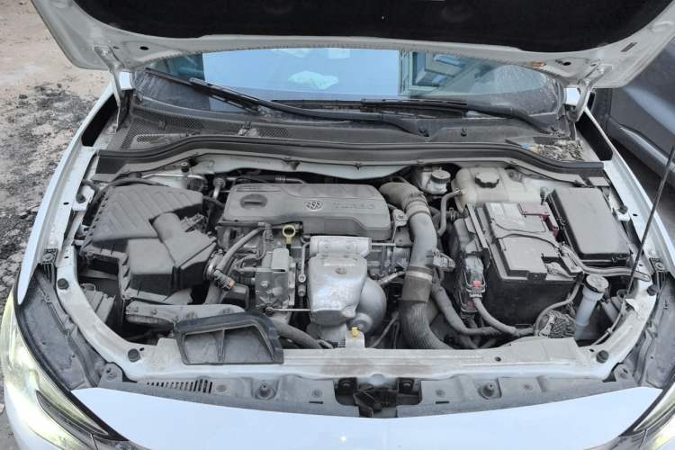 Used Buick GT 2021 Revised Version 1.3T Automatic Mild Hybrid Elite Edition Engine Bay
