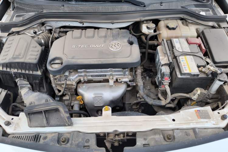 Used Buick GT 2021 Exemplar 1.5L Automatic Elite Version Engine Bay