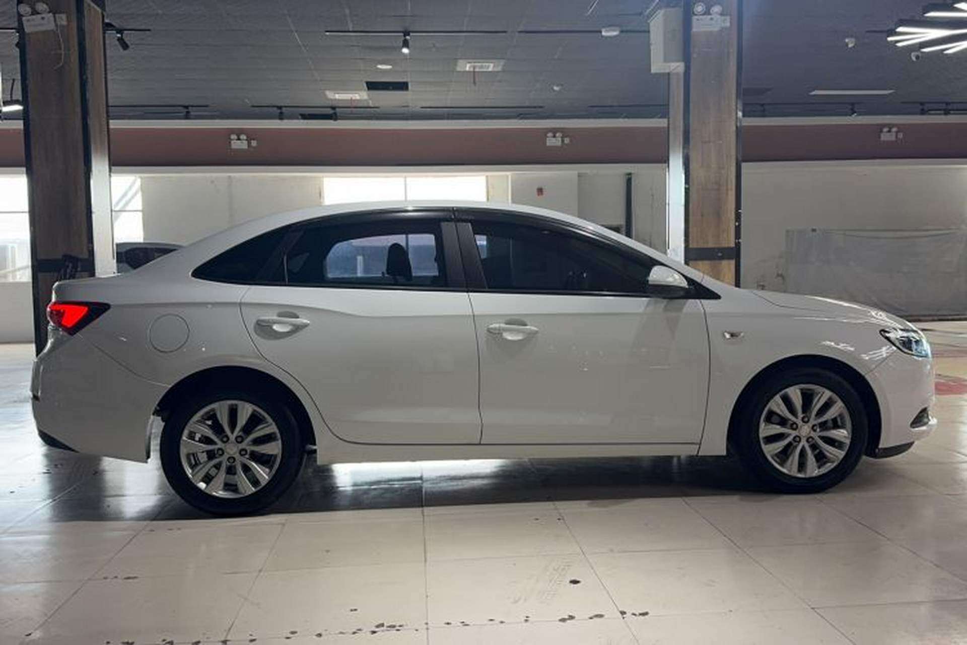 Used Buick GT 2021 1.3T Automatic Mild Hybrid Entry Model Exterior 2