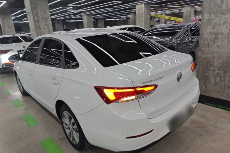 Used Buick GT 2021 1.3T Automatic Mild Hybrid Elite Version Exterior 2