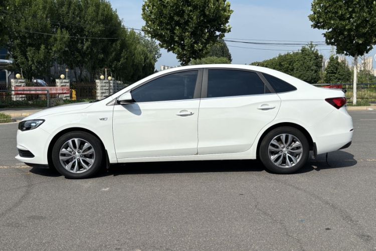 Used Buick GT 2021 Revised Version 1.3T Automatic Mild Hybrid Elite Edition Exterior 3